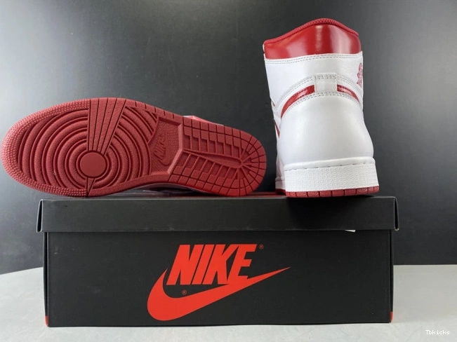 Rep TBK (2017) Jordan 1 Retro 555088-103 Air Red Metallic 0726